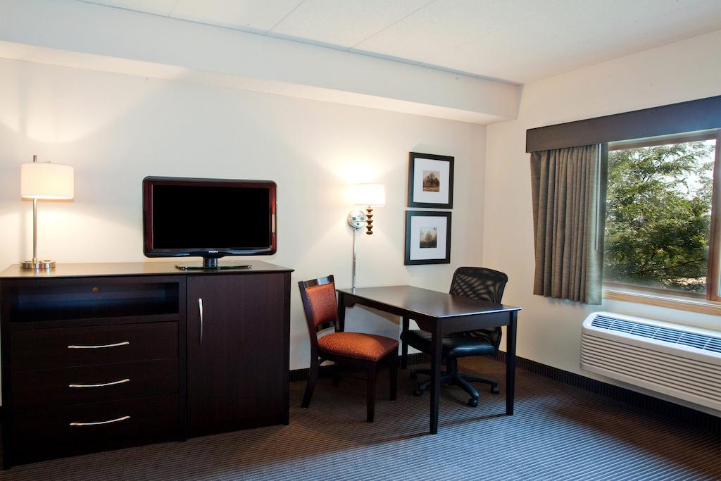 Americinn By Wyndham Chanhassen Exteriér fotografie