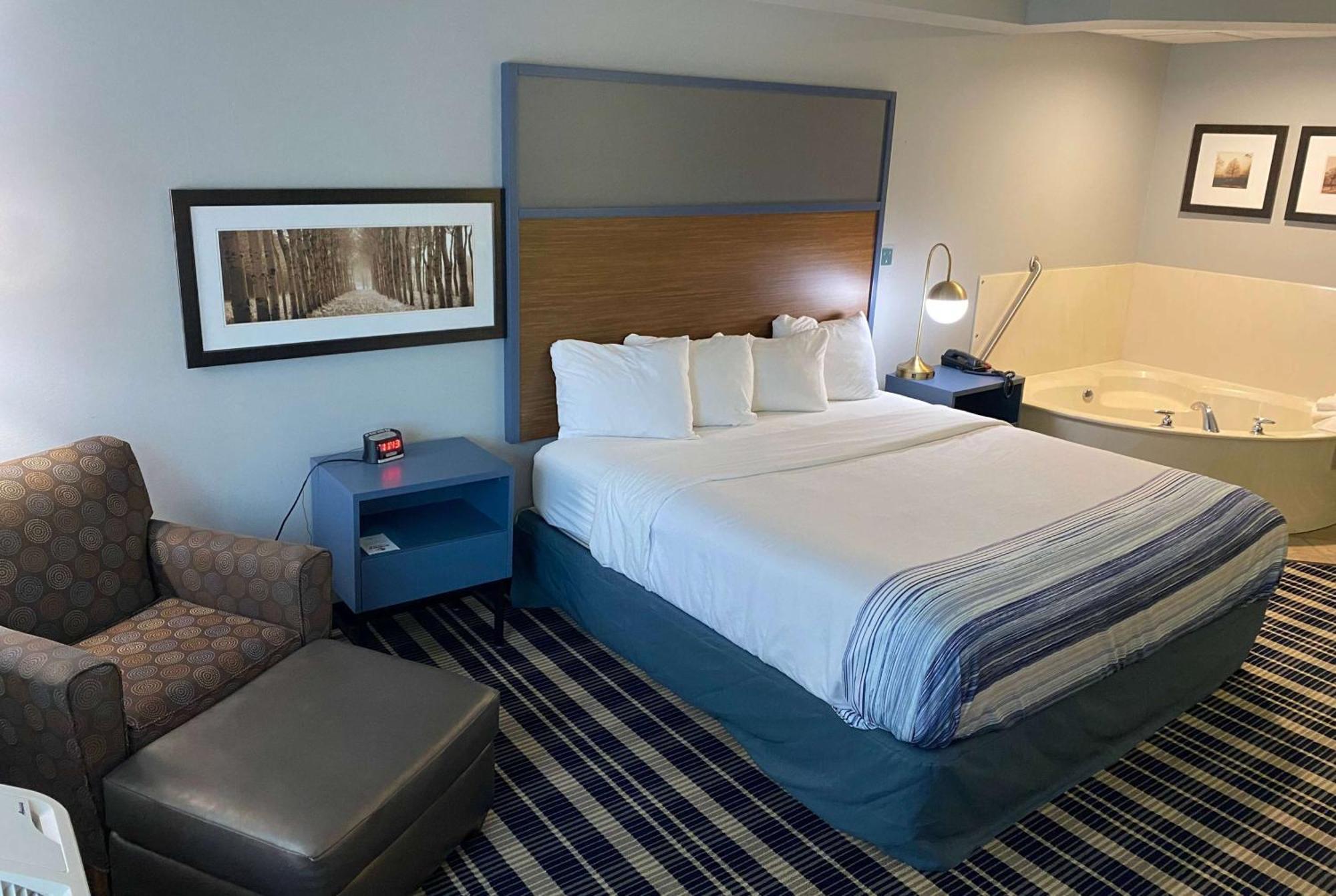 Americinn By Wyndham Chanhassen Exteriér fotografie